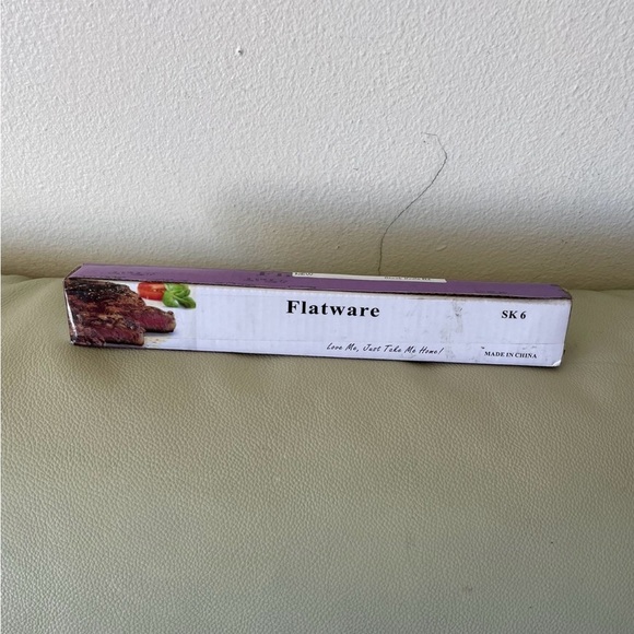 Sleek Black Steak Knives Set - Picture 7 of 8